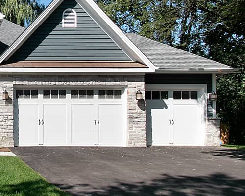Maximizing Curb Appeal with a Professionally Paved Driveway Thumbnail