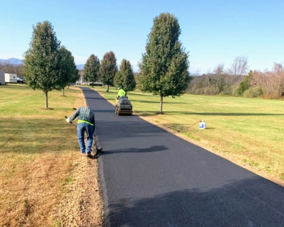 Asphalt Sealcoating